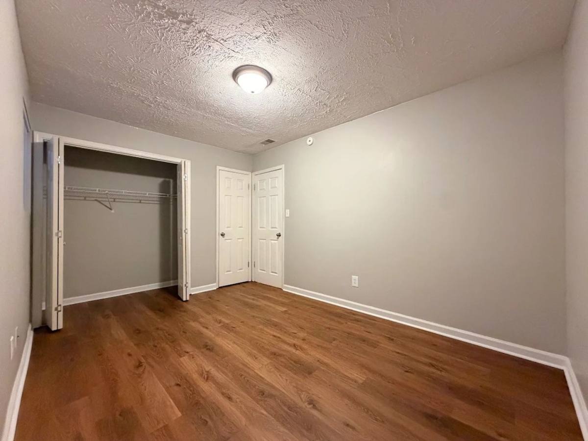 Apartment for rent at 205-207 Rustwood Dr, Athens, GA 30606