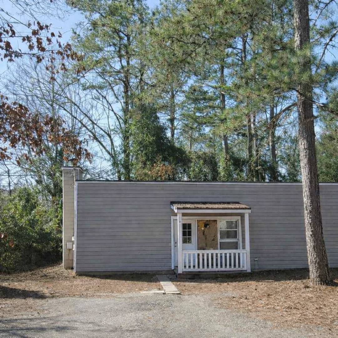 Apartment for rent at 205-207 Rustwood Dr, Athens, GA 30606