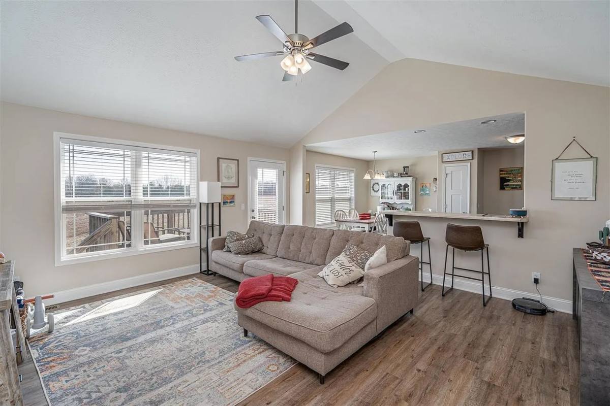 House for rent at 692 Northridge Dr, Bowling Green, KY 42101