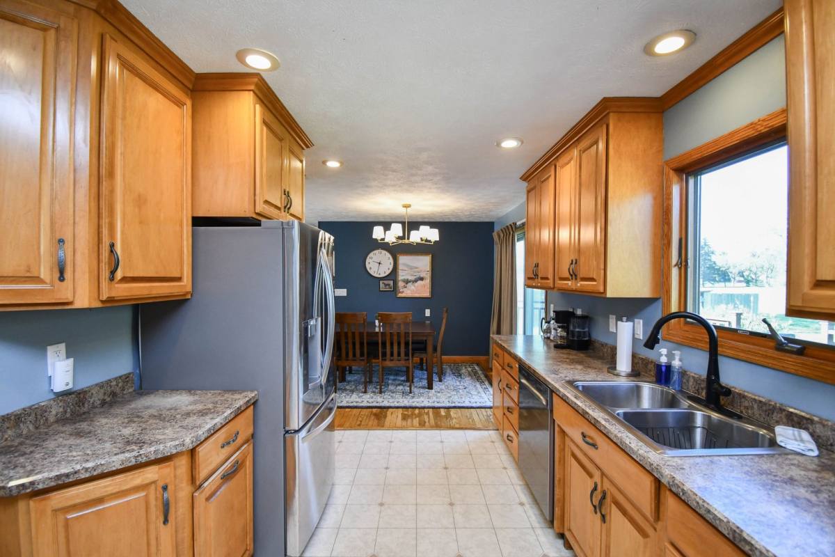 House for rent at 103 Perry Lane, Harrisburg, SD 57032