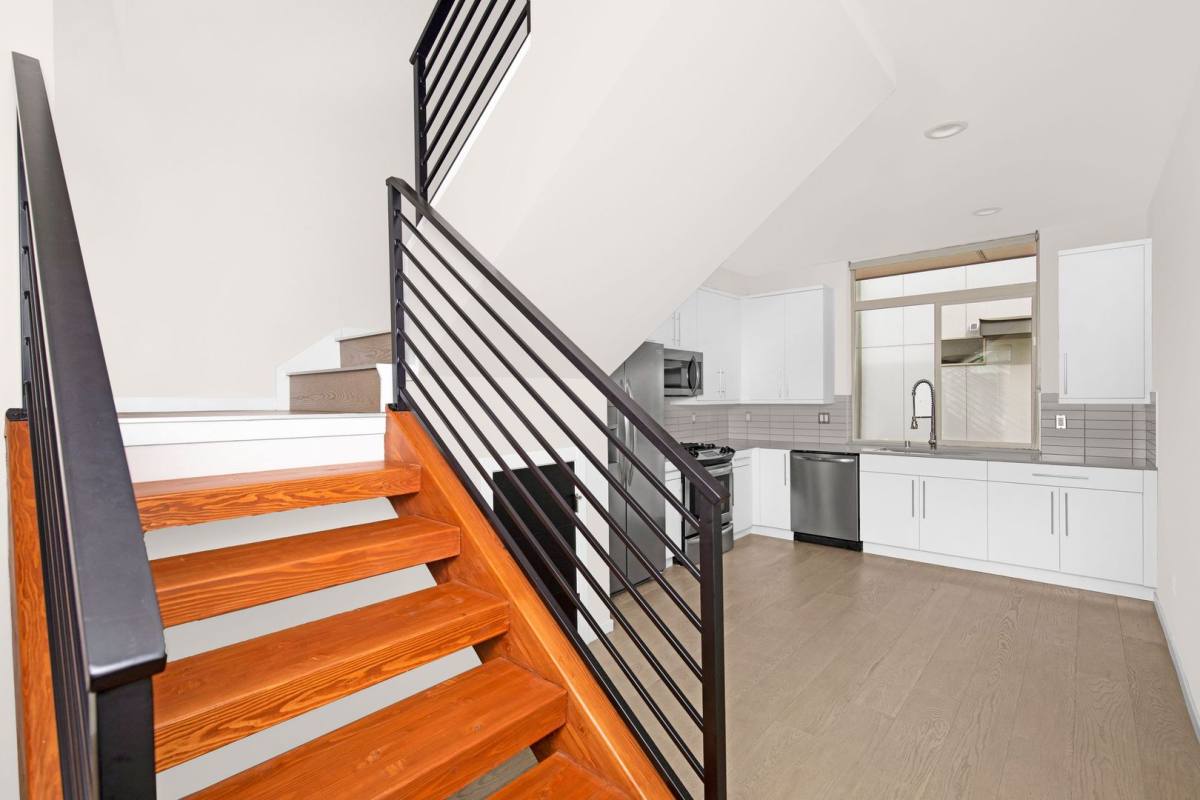 Townhouse for rent at 824 NW 63rd St, Seattle, WA 98107
