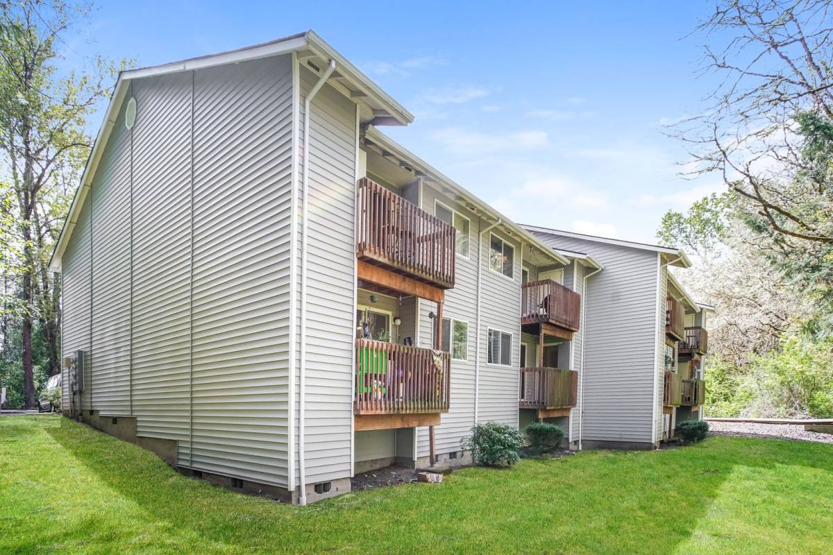 Apartment for rent at 1652 SE Crystal Lake Dr, Corvallis, OR 97333