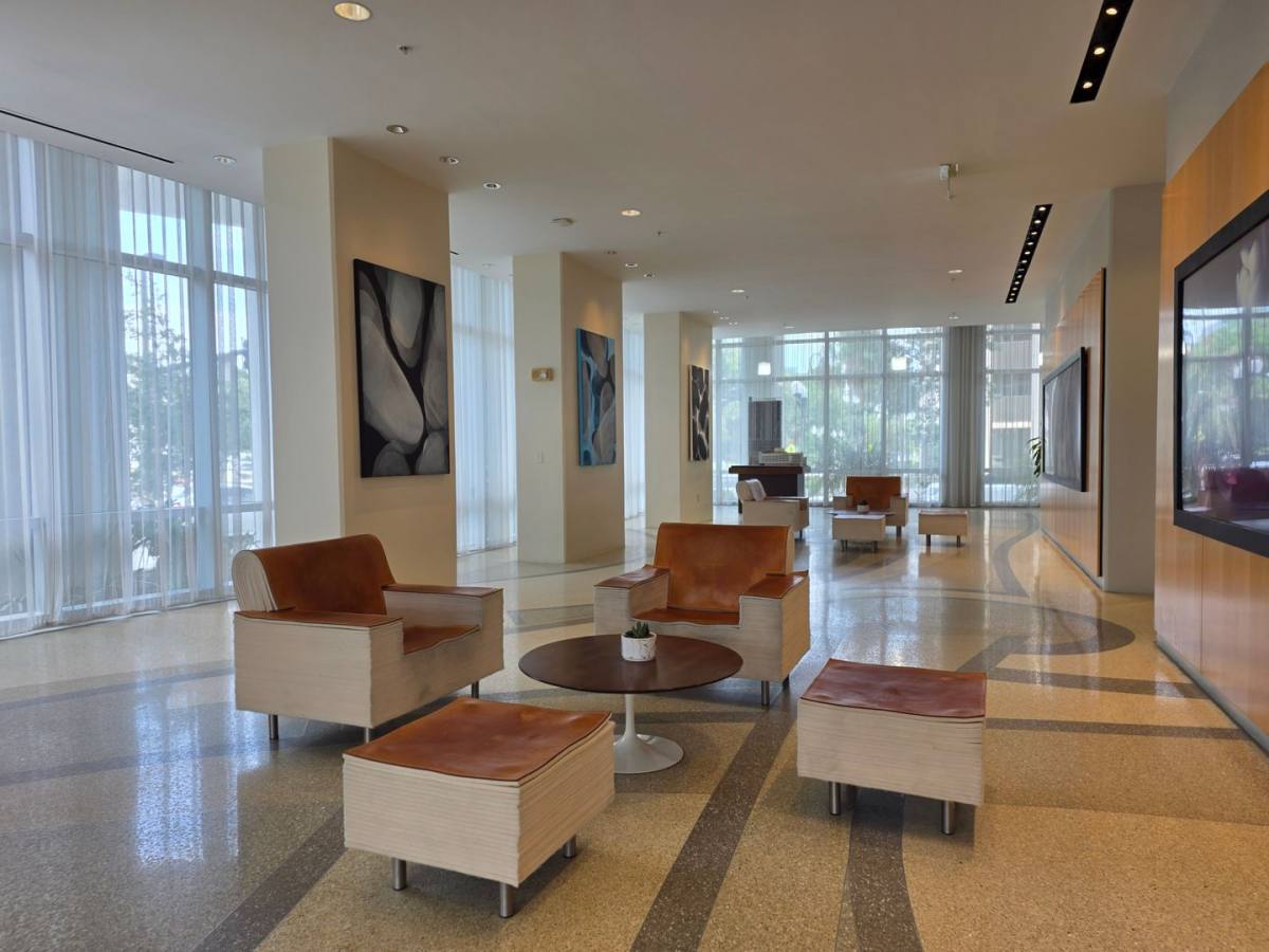 Apartment for rent at 150 E Robinson St #12A, Orlando, FL 32801