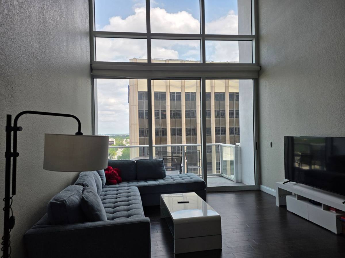 Apartment for rent at 150 E Robinson St #12A, Orlando, FL 32801
