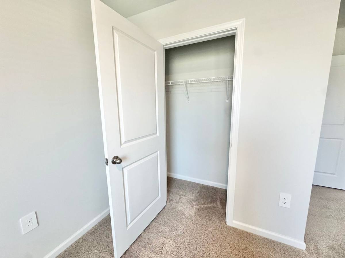 House for rent at 408 Seabreeze Dr, Rincon, GA 31326