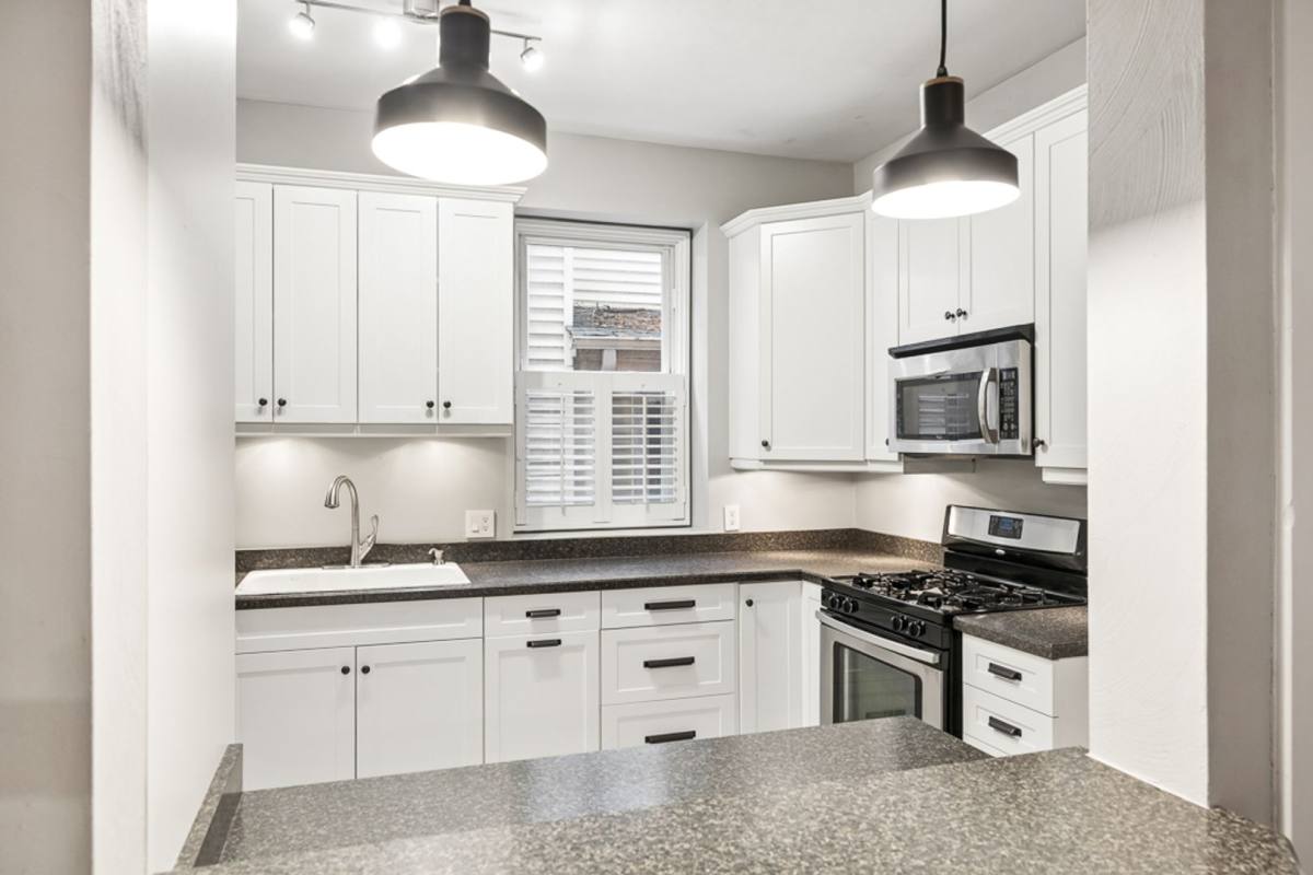 Condo for rent at 912 Matoaka St, Norfolk, VA 23507