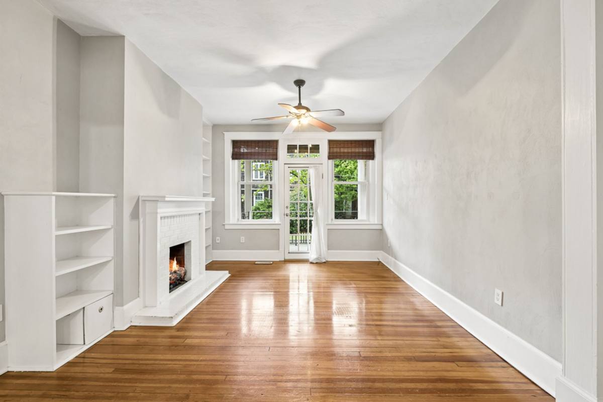 Condo for rent at 912 Matoaka St, Norfolk, VA 23507