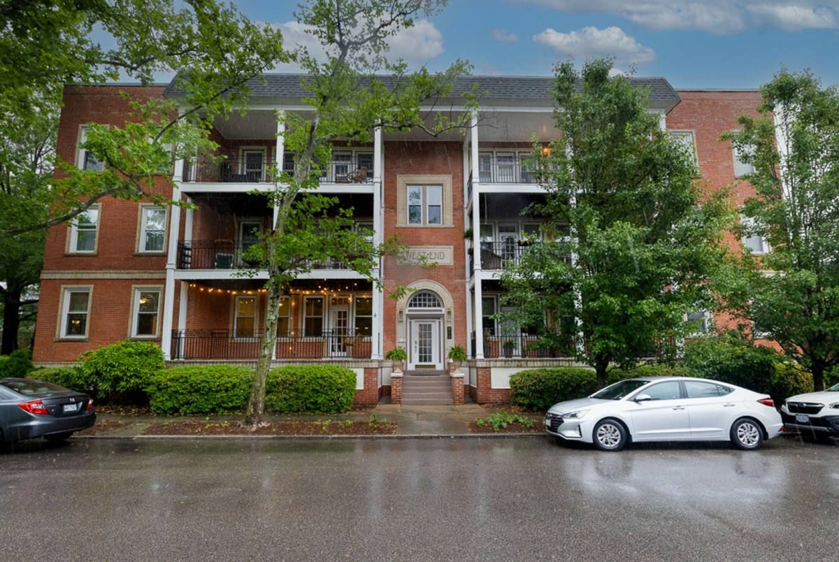 Condo for rent at 912 Matoaka St, Norfolk, VA 23507