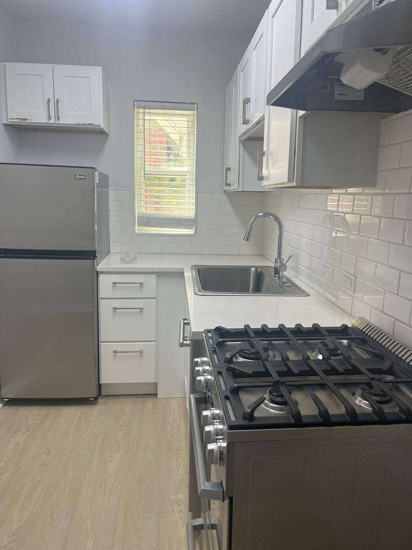 Apartment for rent at 1120 S Logan St, Denver, CO 80210