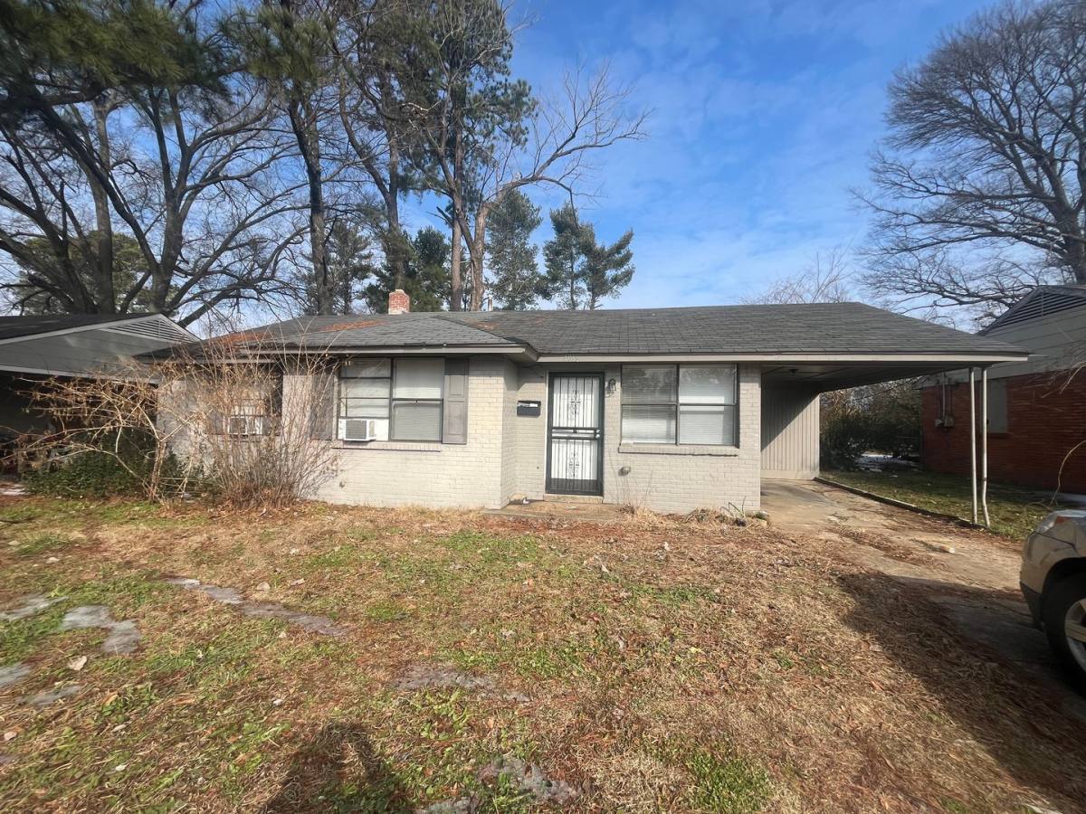 House for rent at 4016 Rhodes Ave, Memphis, TN 38111