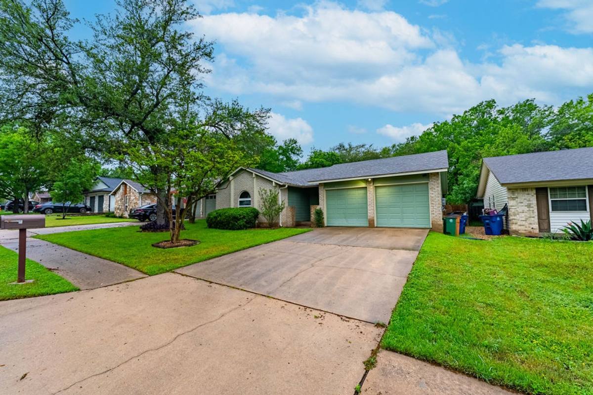 House for rent at 11616 Fast Horse Dr, Austin, TX 78759