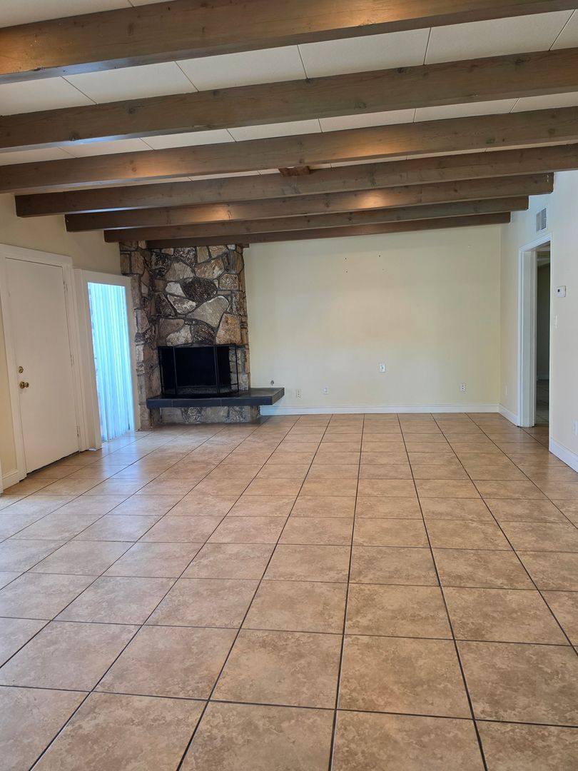 Apartment for rent at 540-570 S Highland Dr, Palm Springs, CA 92264
