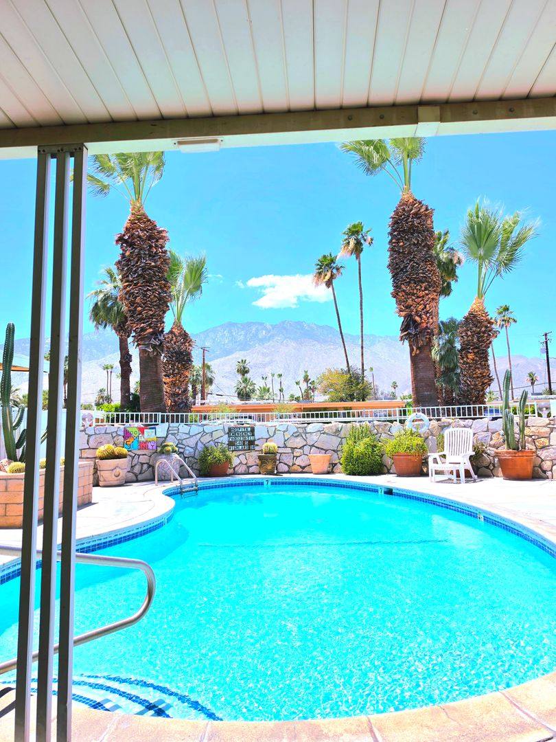Apartment for rent at 540-570 S Highland Dr, Palm Springs, CA 92264