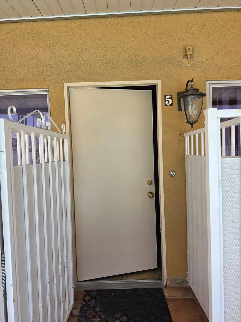 Apartment for rent at 540-570 S Highland Dr, Palm Springs, CA 92264