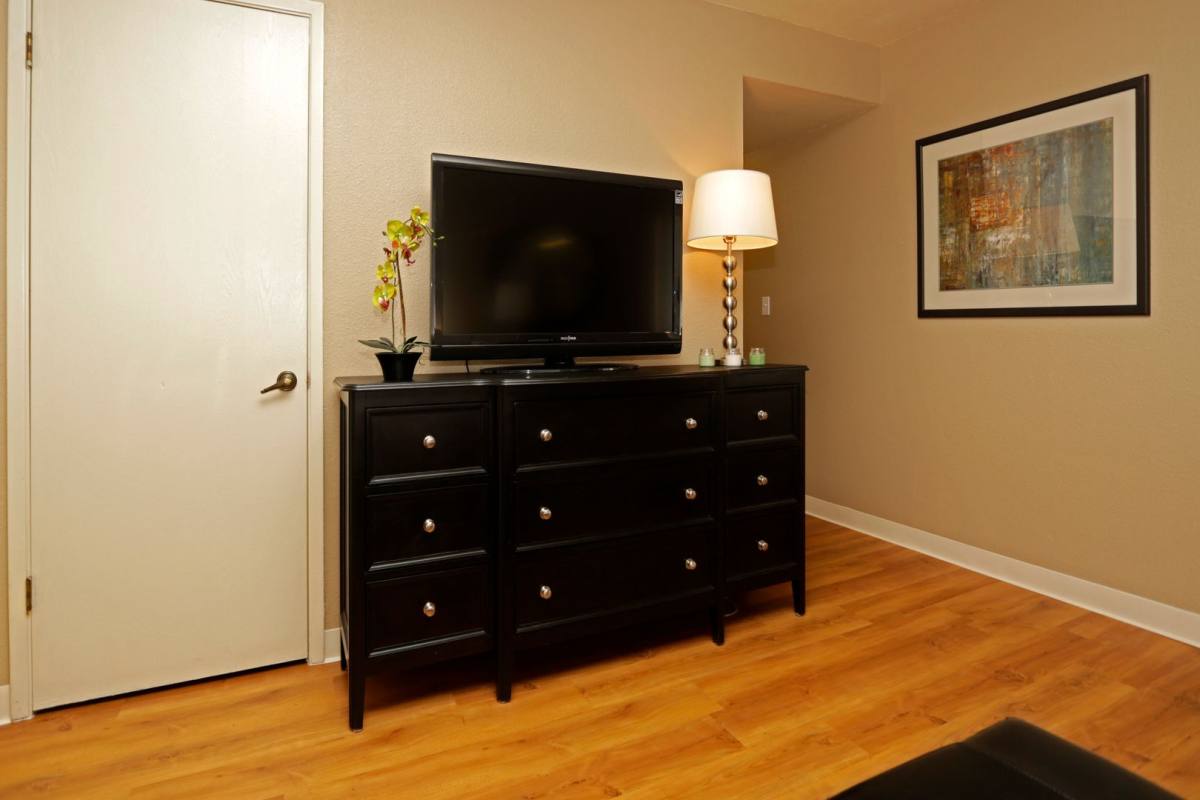 Apartment for rent at 808 W 2nd Ave, Chico, CA 95926