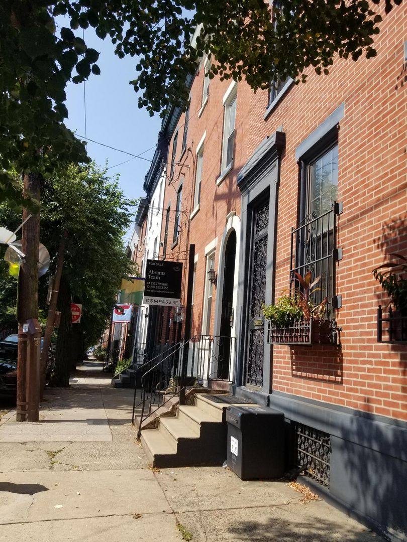 Apartment for rent at 960 N 5th St, Philadelphia, PA 19123