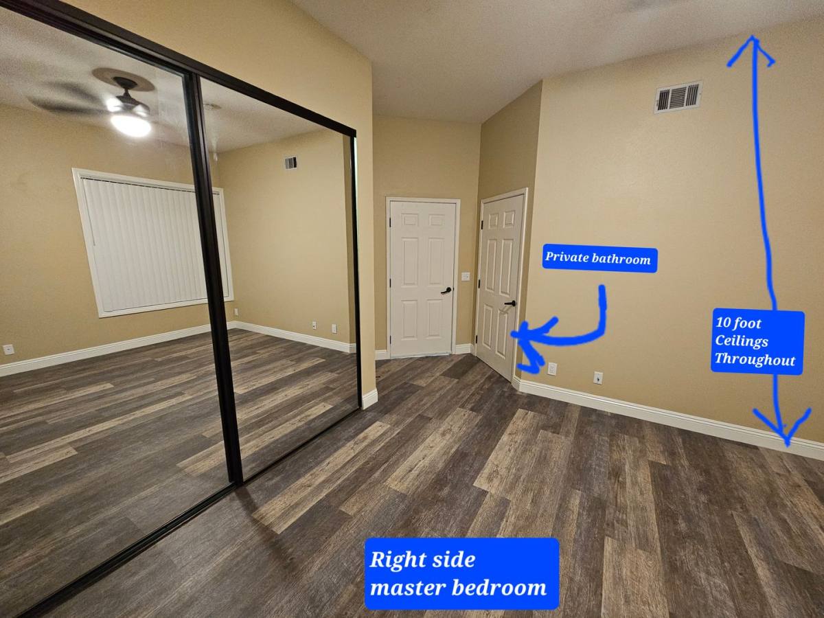 Apartment for rent at 4640 Jewell St, San Diego, CA 92109