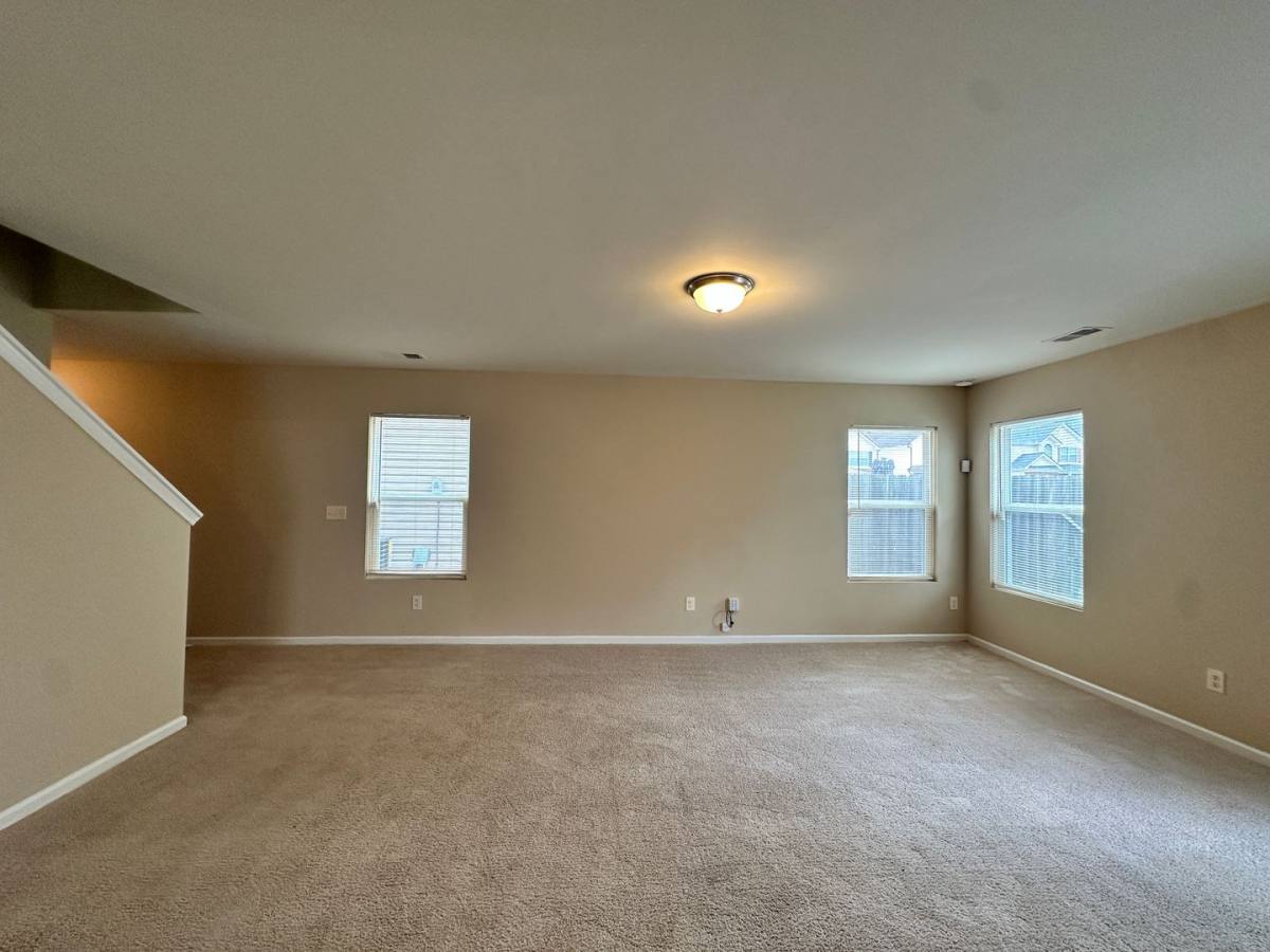 House for rent at 1578 Onalee Dr, Hampton, GA 30228