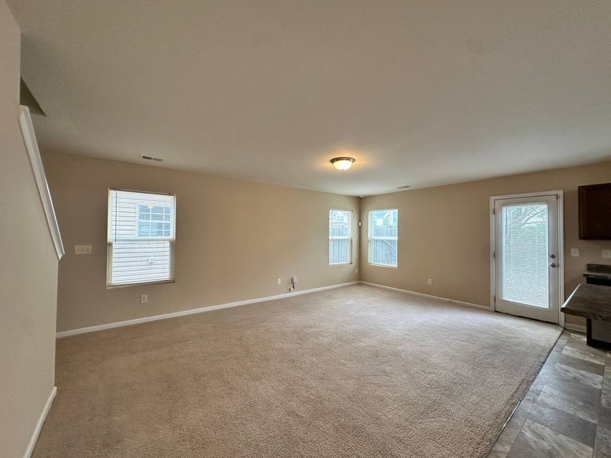 House for rent at 1578 Onalee Dr, Hampton, GA 30228