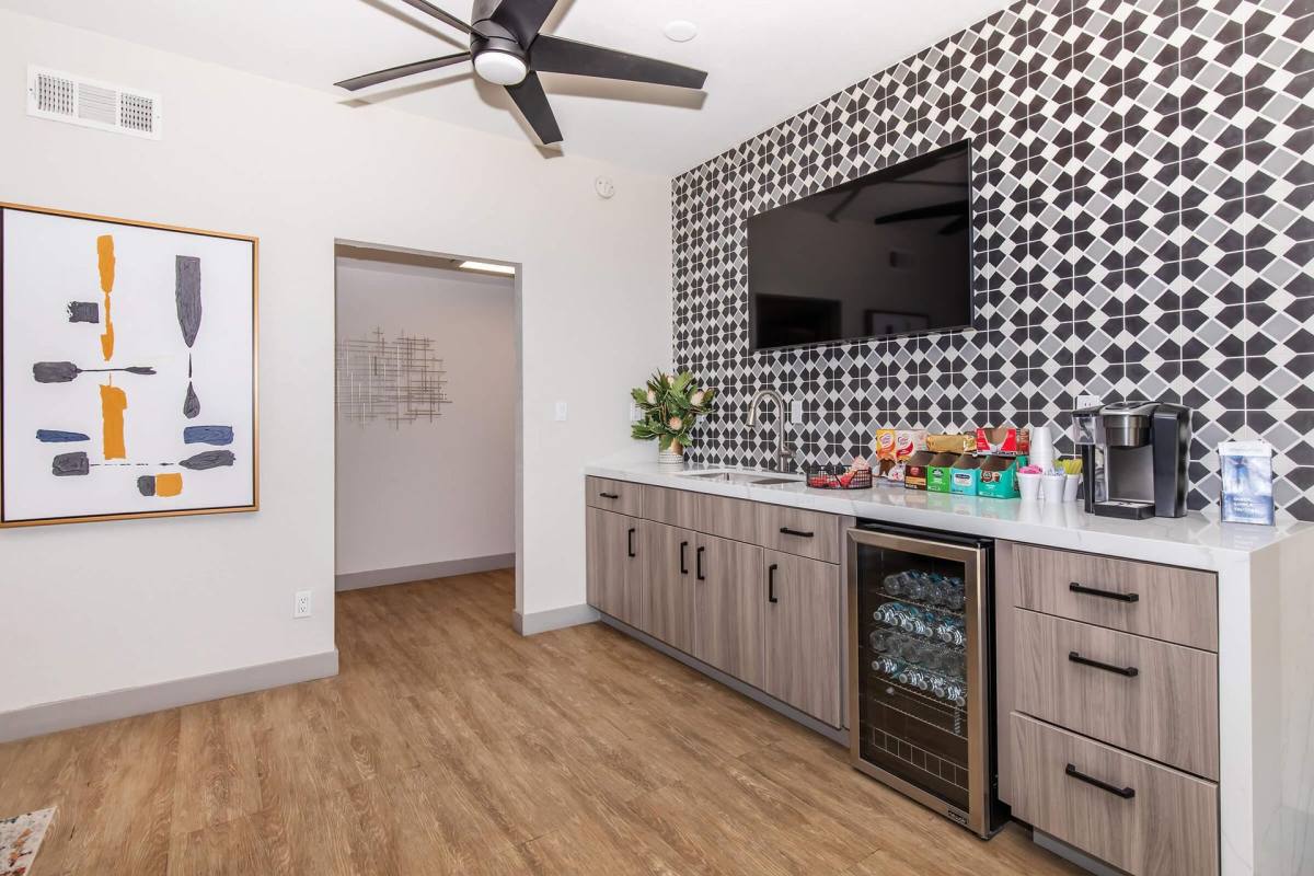 Apartment for rent at 10860 N 85th Ave, Peoria, AZ 85345