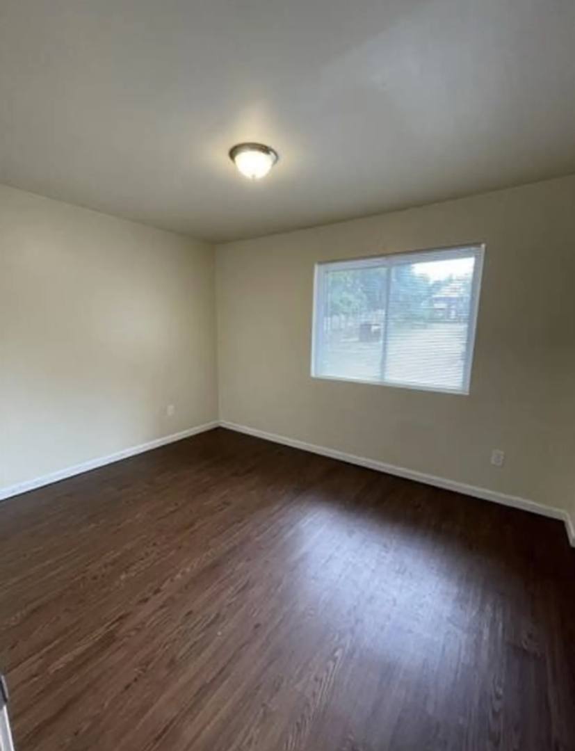 Apartment for rent at 757-759 Ridgeway Ave, Cincinnati, OH 45229