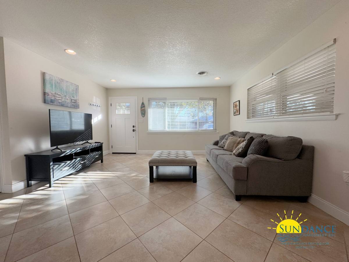 House for rent at 305 Leah Miller Dr, Fort Walton Beach, FL 32548