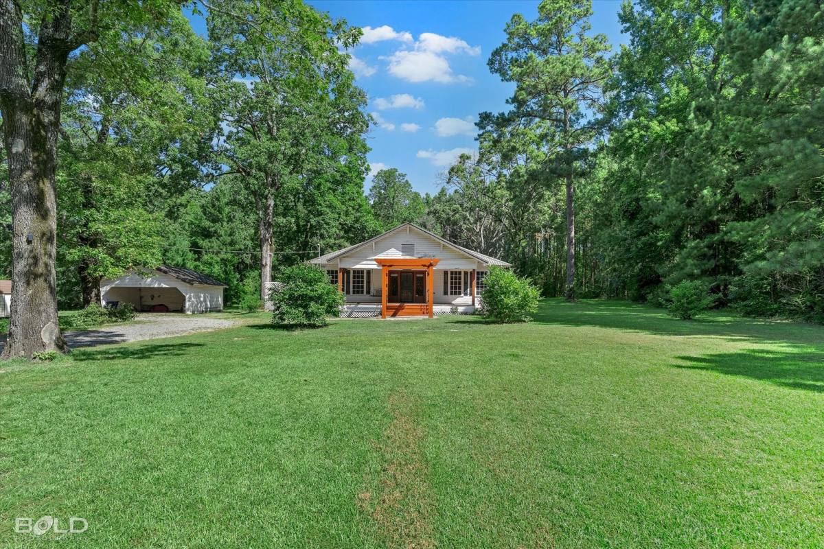 House for rent at 3783 Old Plain Dealing Rd, Plain Dealing, LA 71064