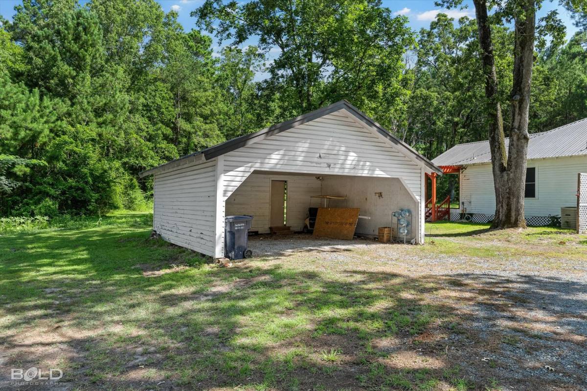 House for rent at 3783 Old Plain Dealing Rd, Plain Dealing, LA 71064