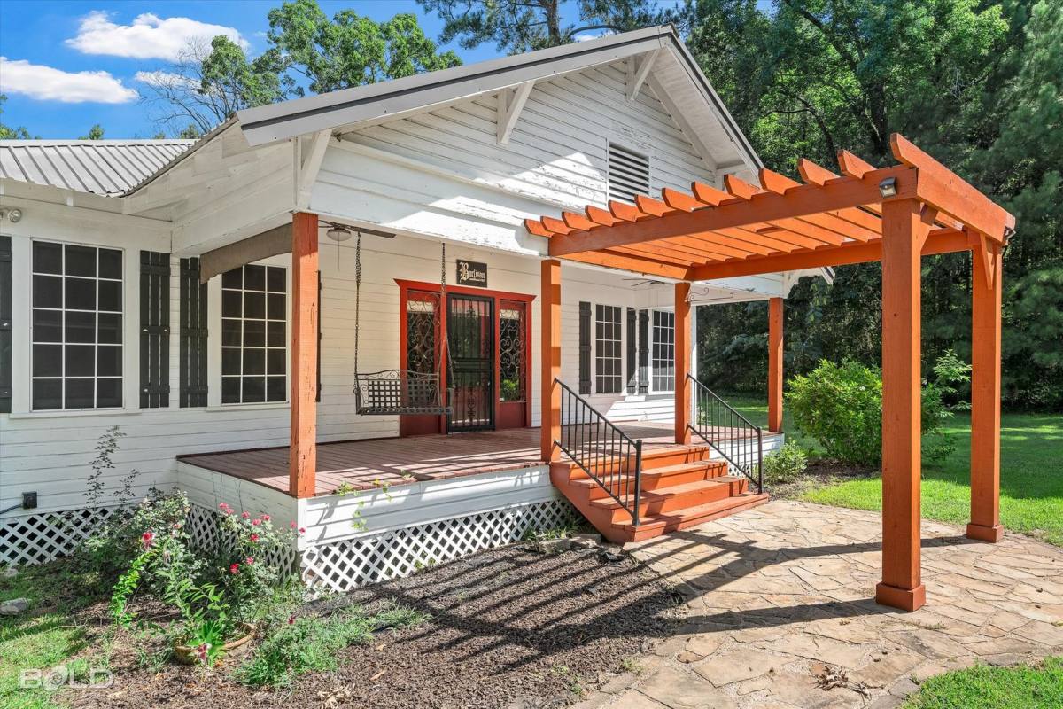 House for rent at 3783 Old Plain Dealing Rd, Plain Dealing, LA 71064