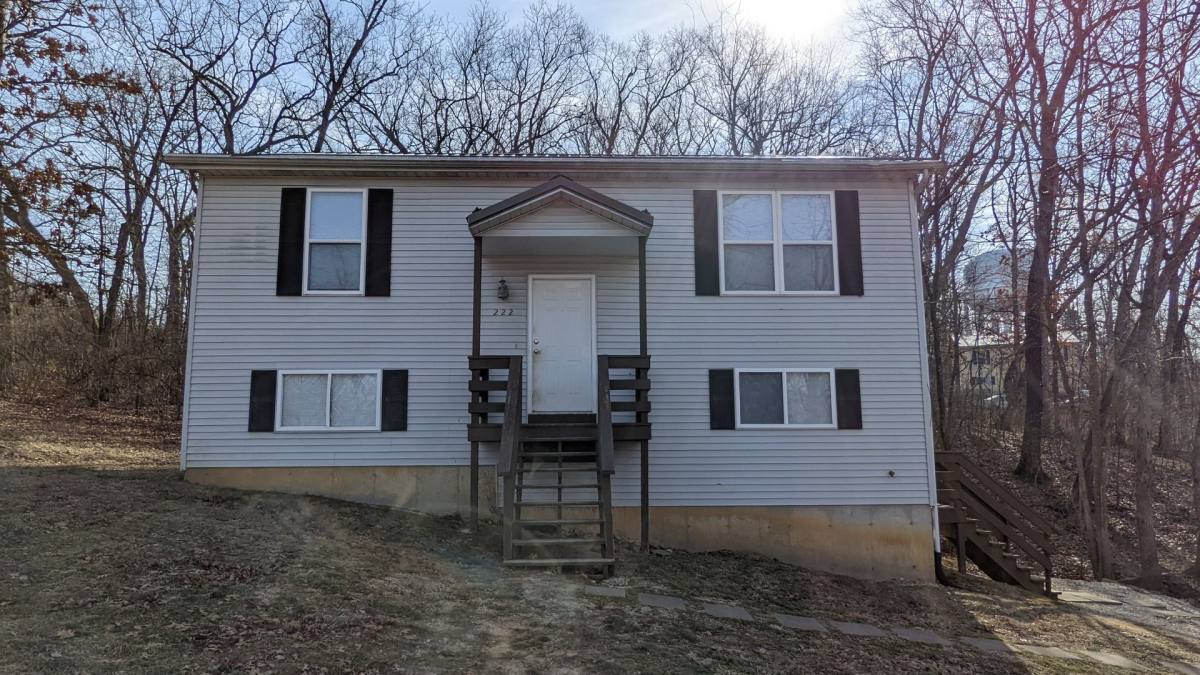 Townhouse for rent at 222 Baker St, Villa Ridge, MO 63089