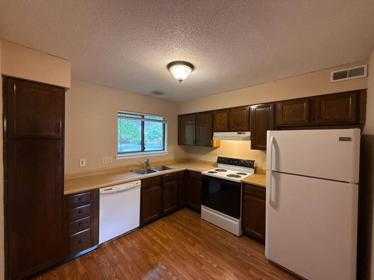 Condo for rent at 2800 Heathstead Place, Charlotte, NC 28210
