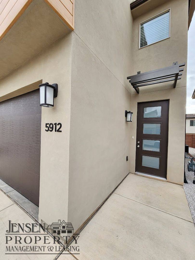 House for rent at 5912 S Legolas Lane, Saint George, UT 84790