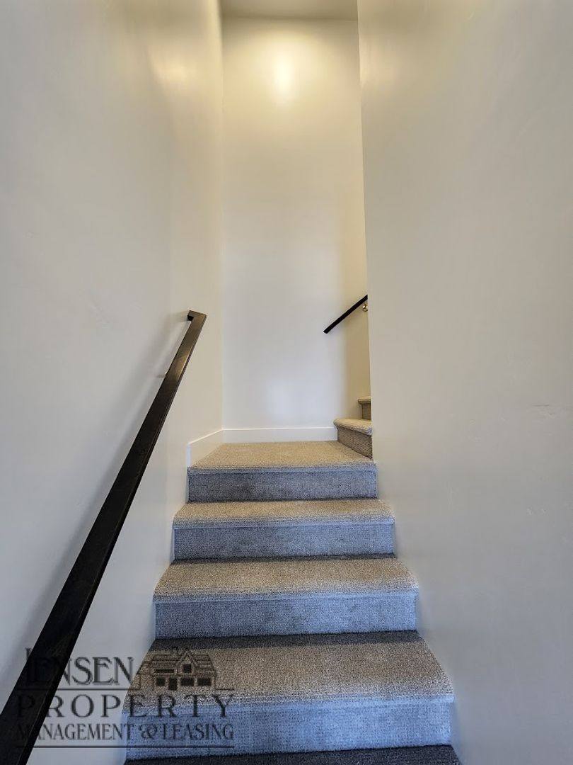 House for rent at 5912 S Legolas Lane, Saint George, UT 84790