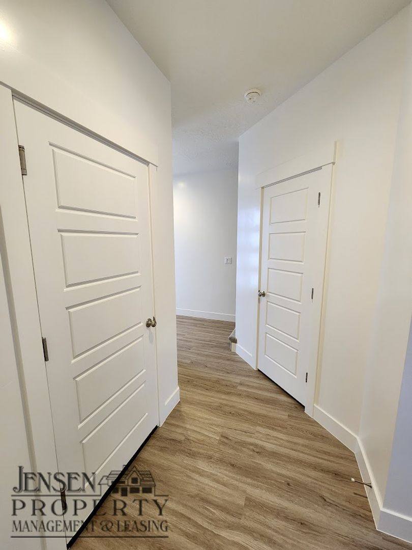 House for rent at 5912 S Legolas Lane, Saint George, UT 84790