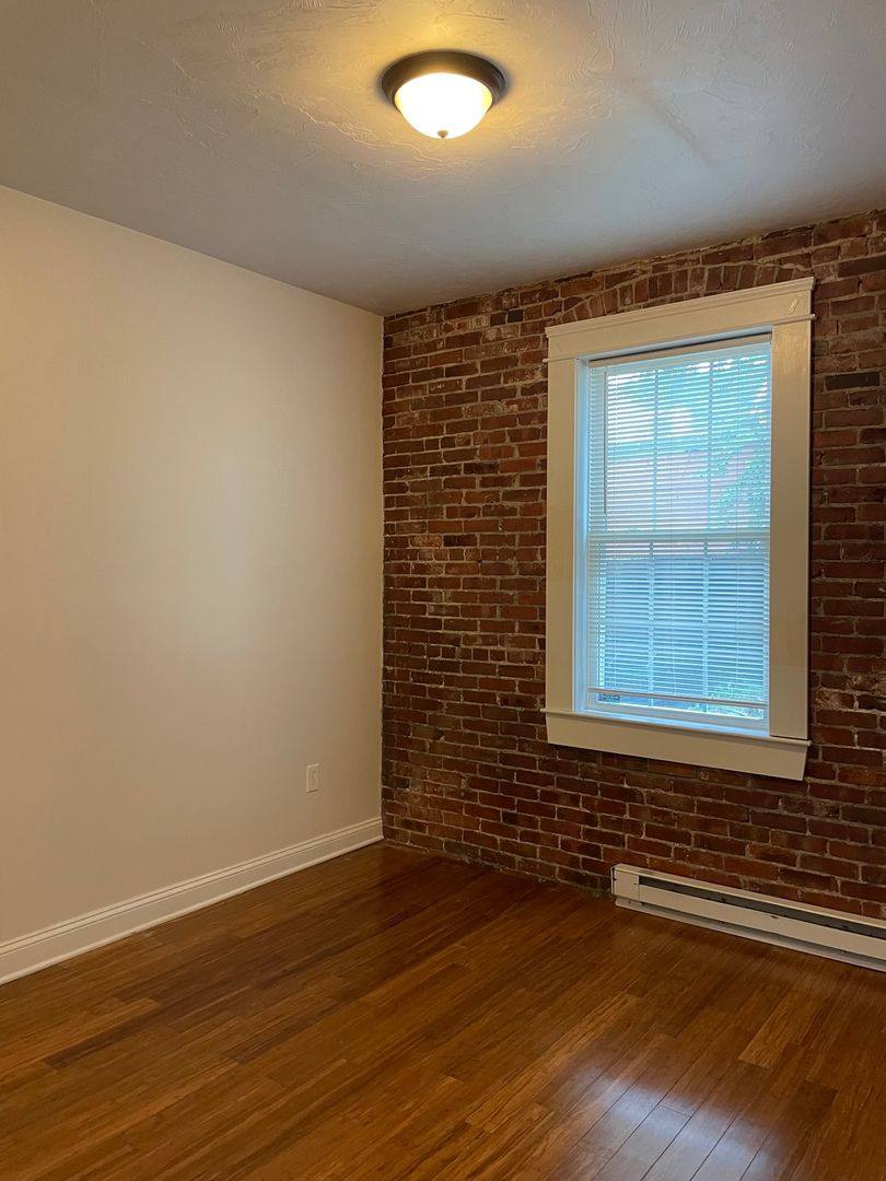 Apartment for rent at 100 Knight St, Providence, RI 02909