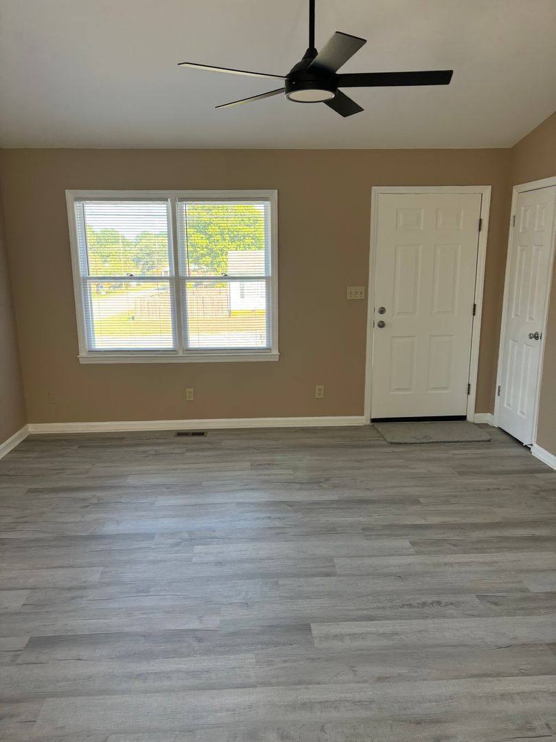 Apartment for rent at 508 Pomeroy St, Graham, NC 27253