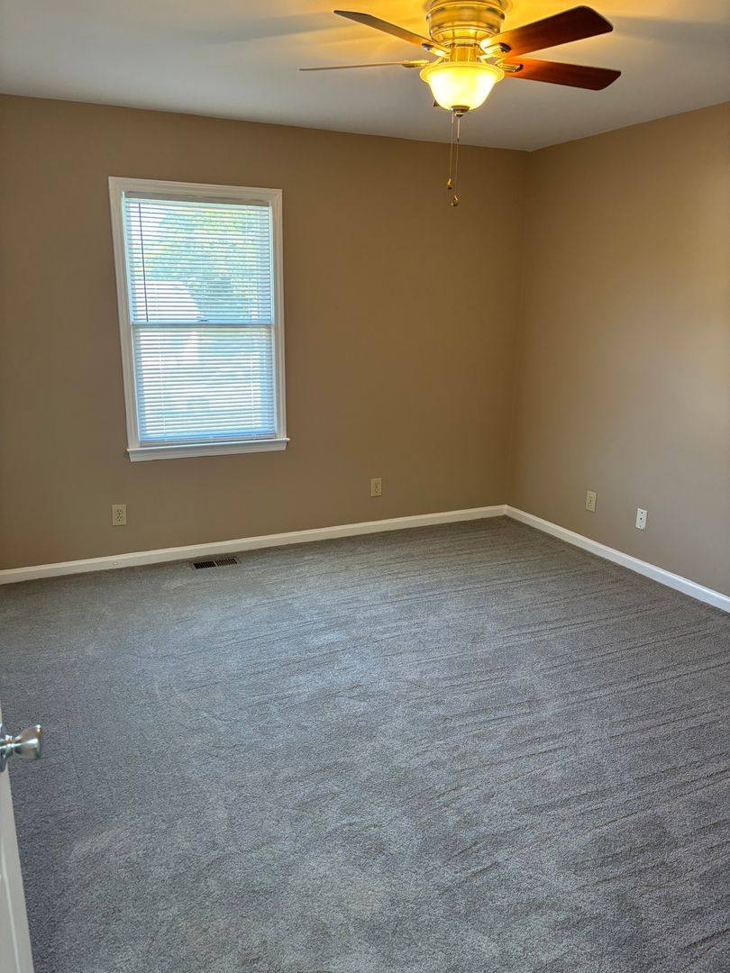 Apartment for rent at 508 Pomeroy St, Graham, NC 27253