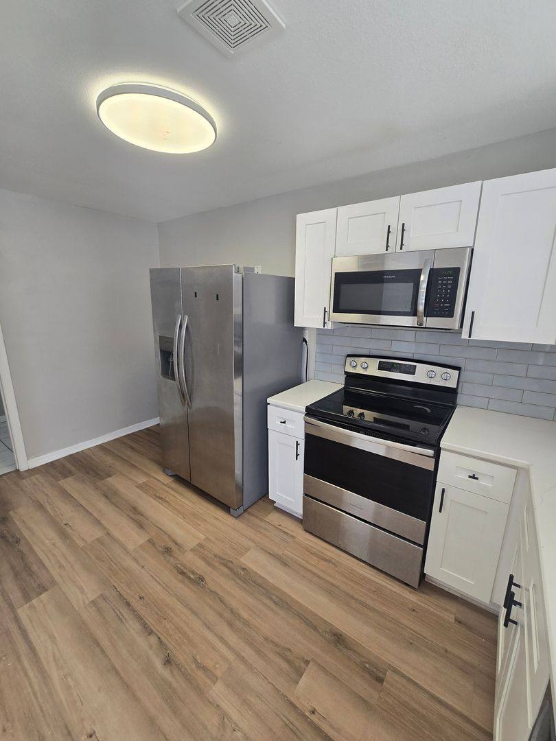 Apartment for rent at 2406 E Clark St, Tampa, FL 33605