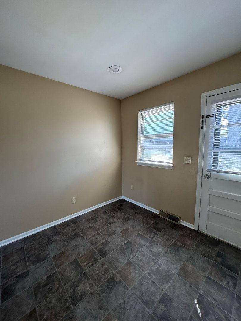 House for rent at 12321 W 71st St, Shawnee, KS 66216