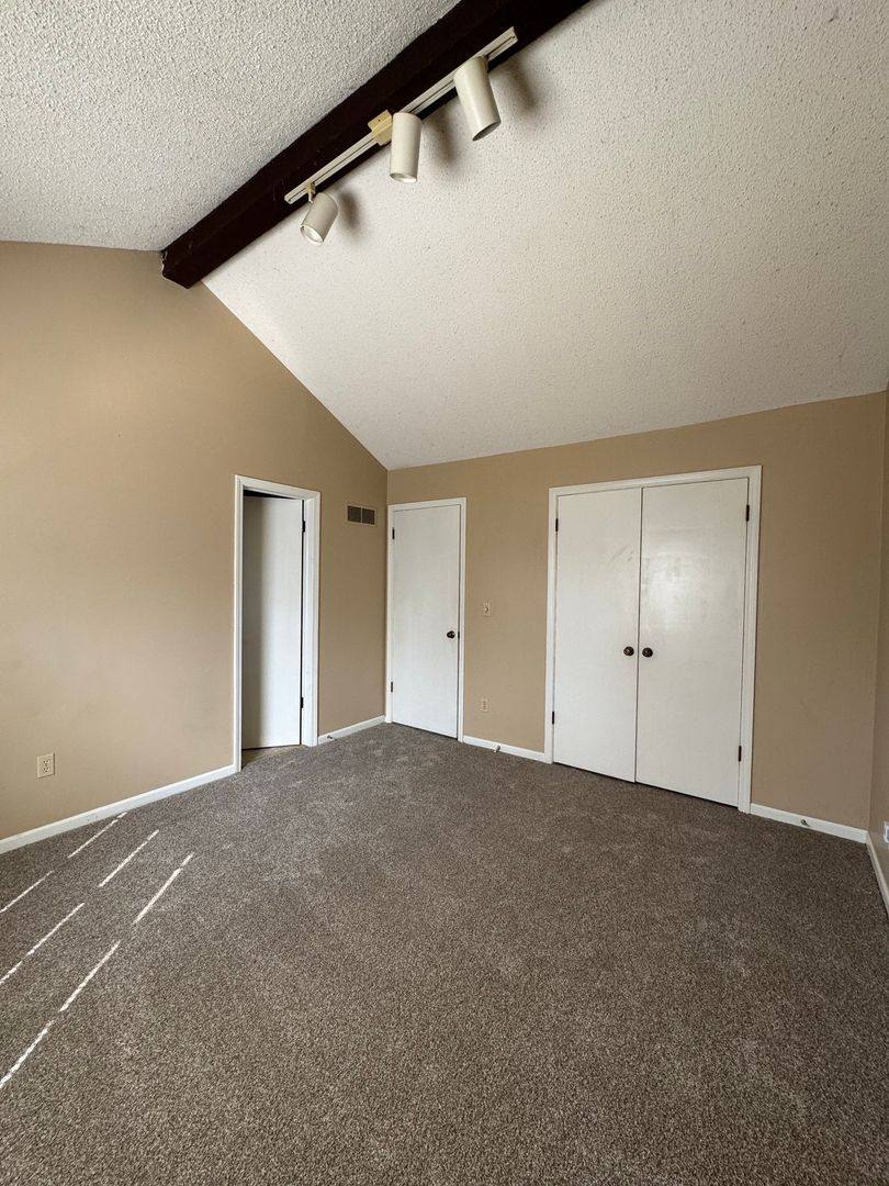 House for rent at 12321 W 71st St, Shawnee, KS 66216