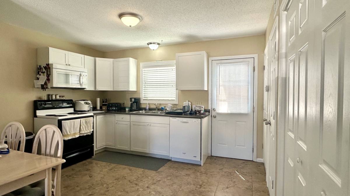 Townhouse for rent at 835 A Ellen St, Fernandina Beach, FL 32034