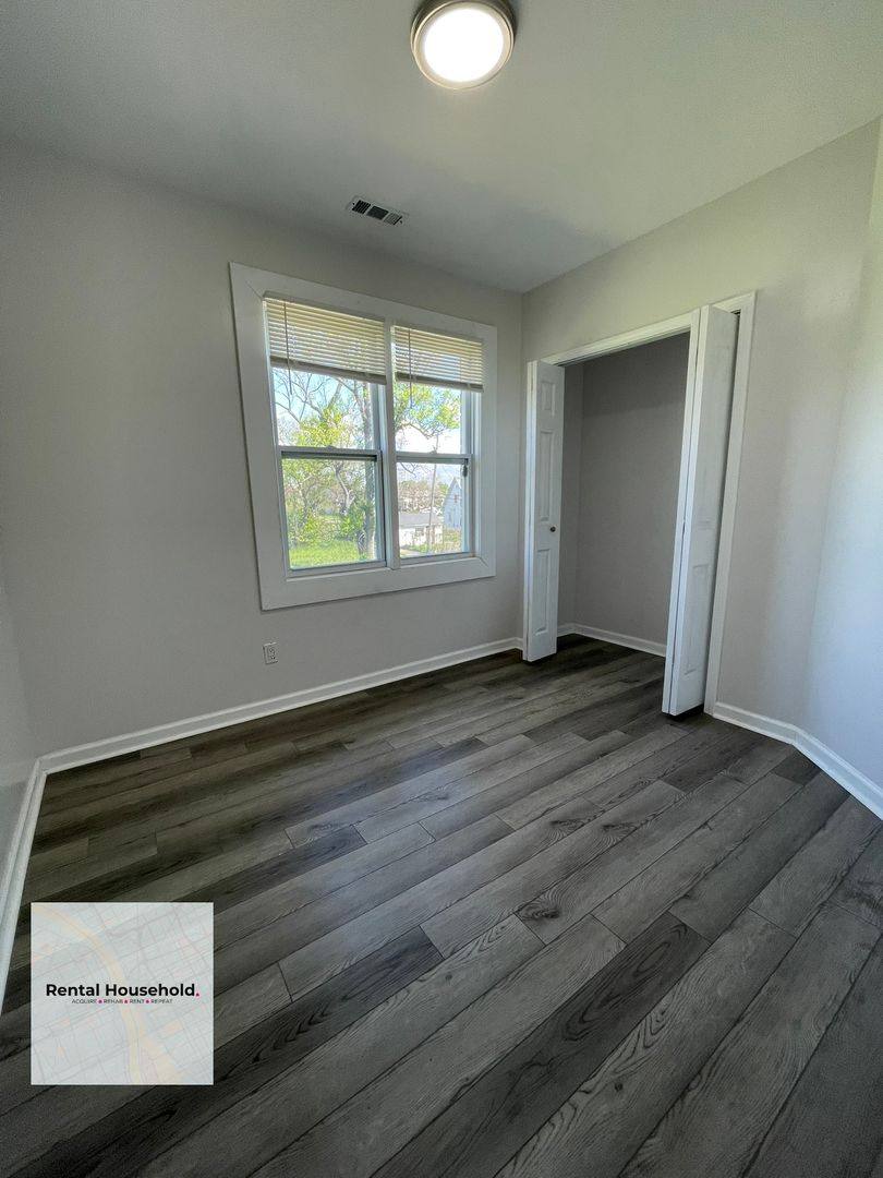 Apartment for rent at 8762 Epworth, Detroit, MI 48204