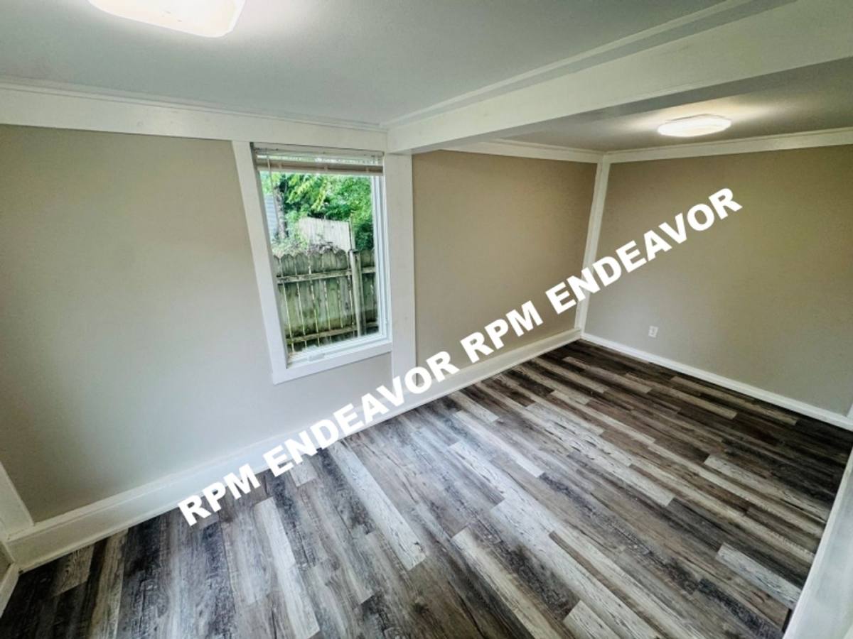 Apartment for rent at 4736 Heidelberg Ave, Saint Louis, MO 63123