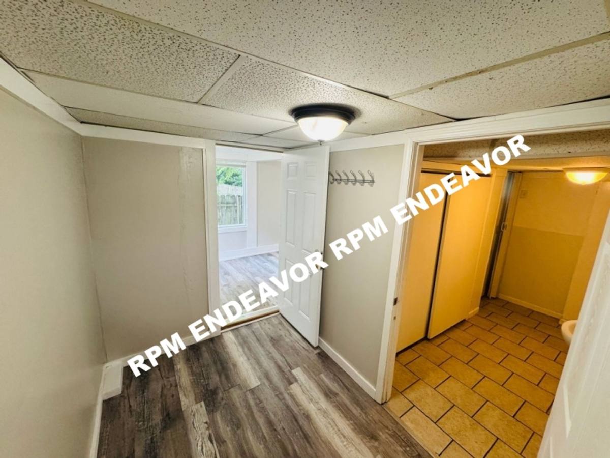 Apartment for rent at 4736 Heidelberg Ave, Saint Louis, MO 63123