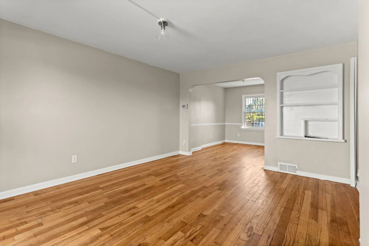 Townhouse for rent at 450 Marquette, Detroit, MI 48214