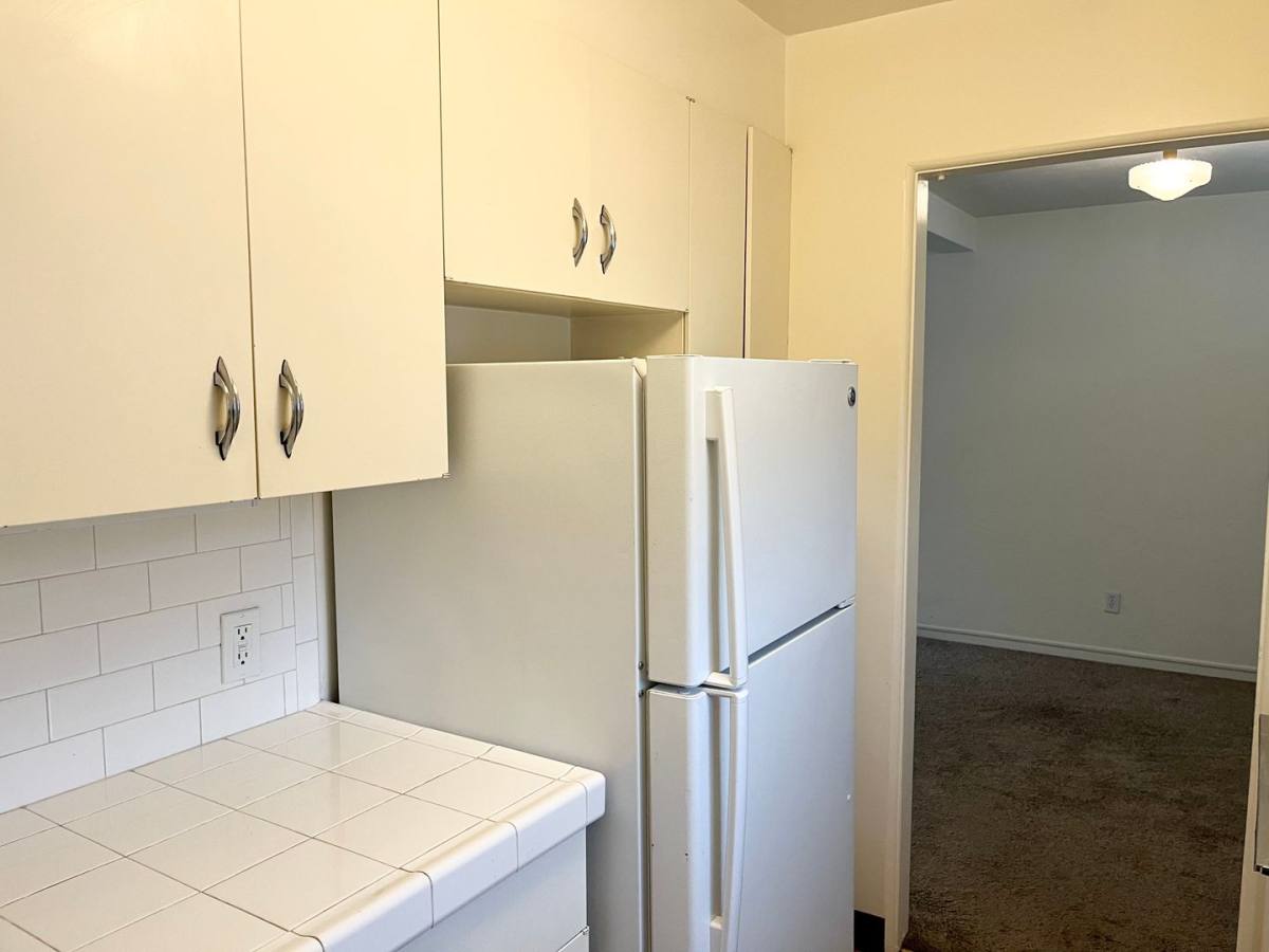 Apartment for rent at 815 SE 42nd Ave, Portland, OR 97215