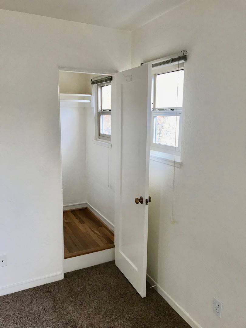 Apartment for rent at 815 SE 42nd Ave, Portland, OR 97215