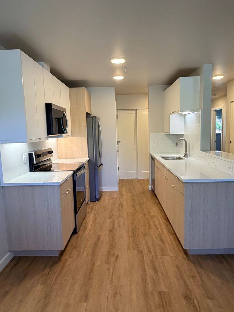 Apartment for rent at 655 NE 4th, East Wenatchee, WA 98802