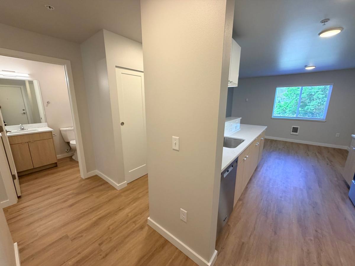 Apartment for rent at 655 NE 4th, East Wenatchee, WA 98802