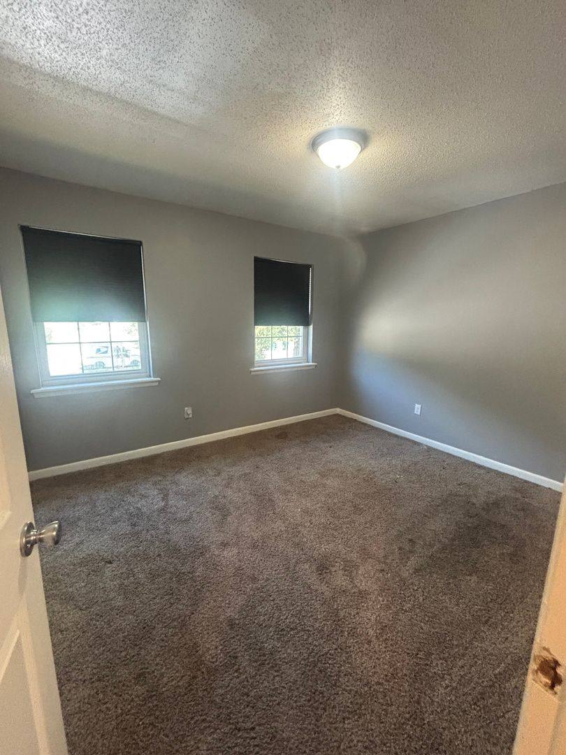 Apartment for rent at 4933 Cotton Row, Huntsville, AL 35816